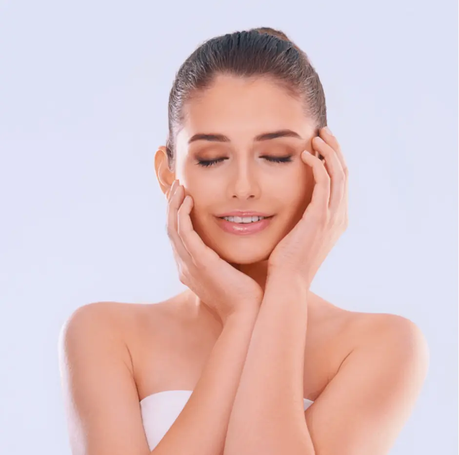 SKN ROOT Capsules for Hair and Skin. Skyway Exports